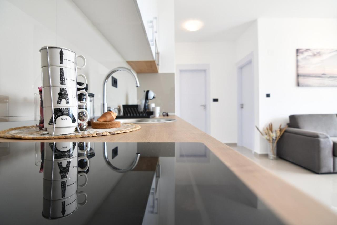 Apartmani Porat Іхало Екстер'єр фото