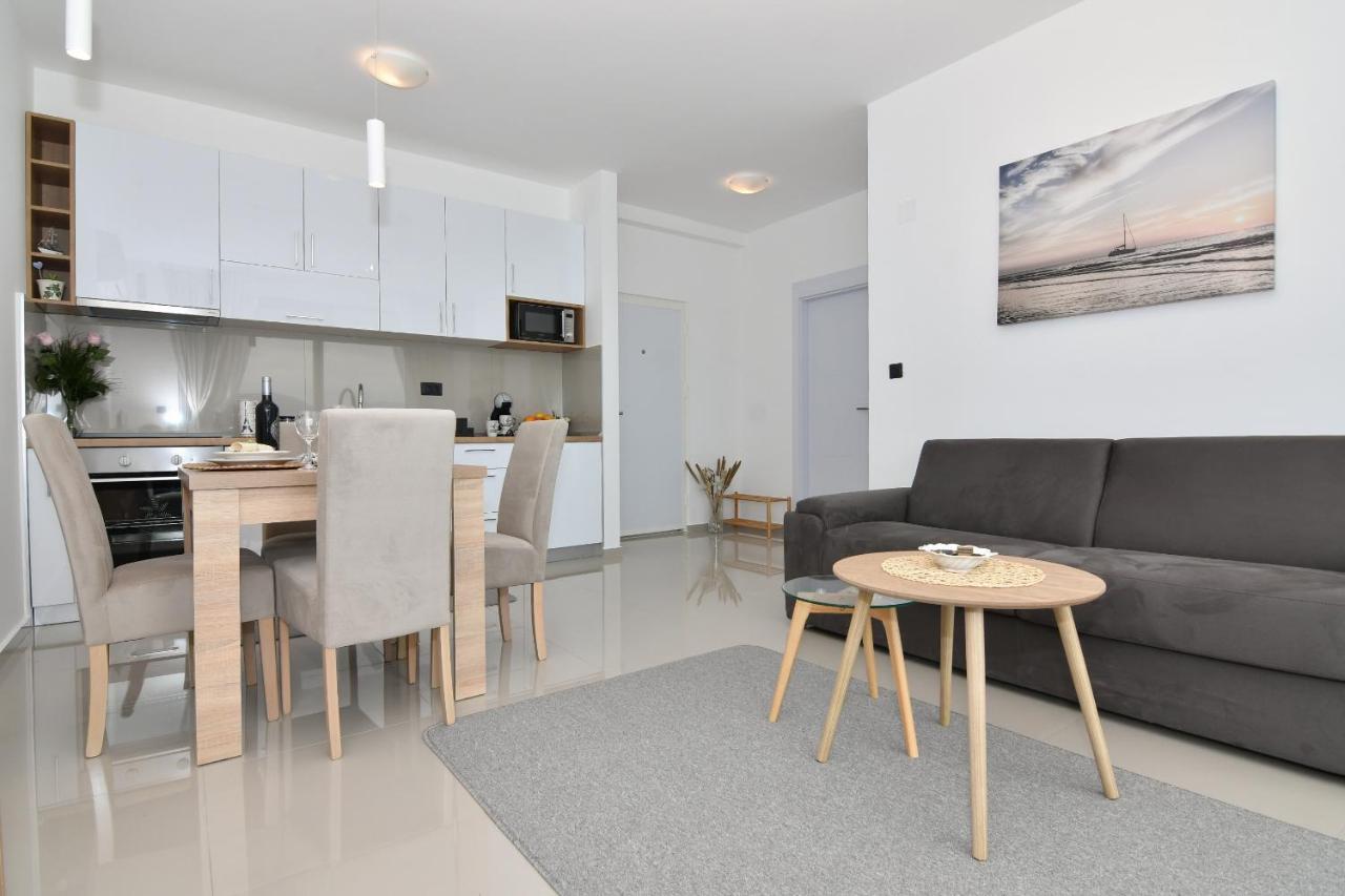 Apartmani Porat Іхало Екстер'єр фото