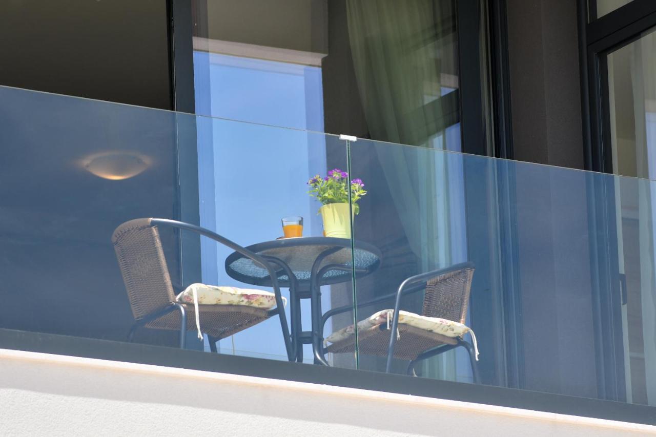 Apartmani Porat Іхало Екстер'єр фото